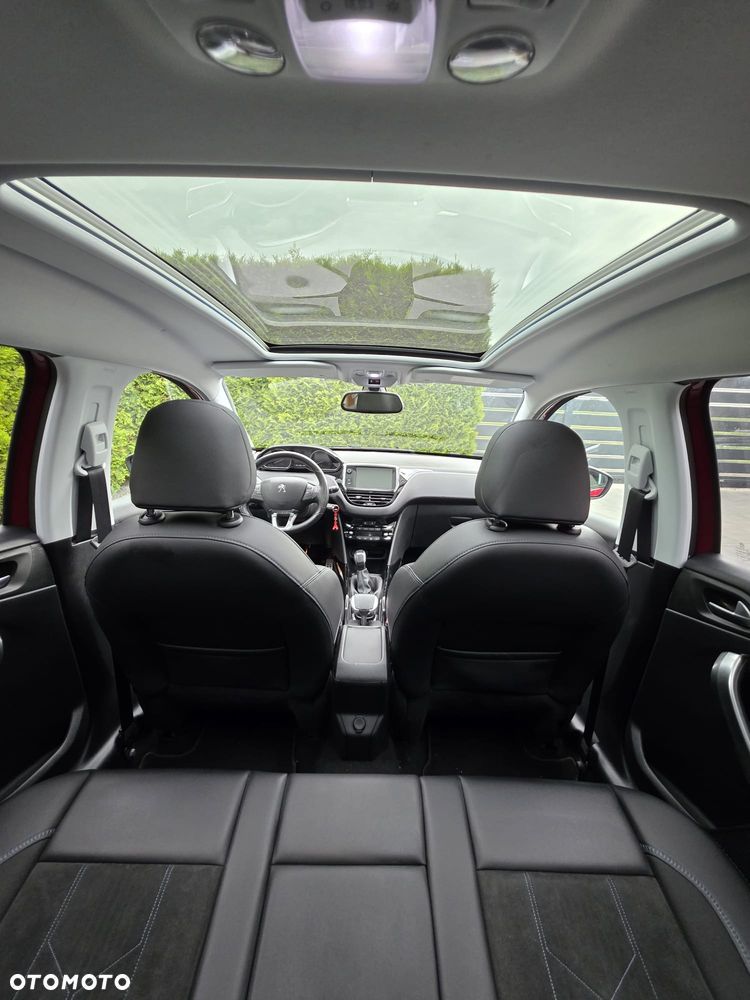 Peugeot 2008 1.2 Pure Tech GPF Crossway S&S - 12
