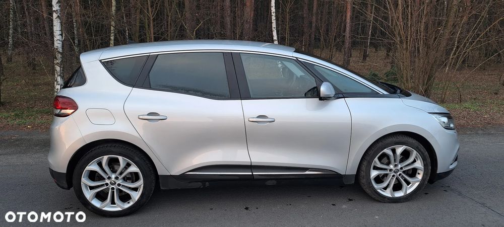 Renault Scenic 1.5 dCi Life EDC - 10