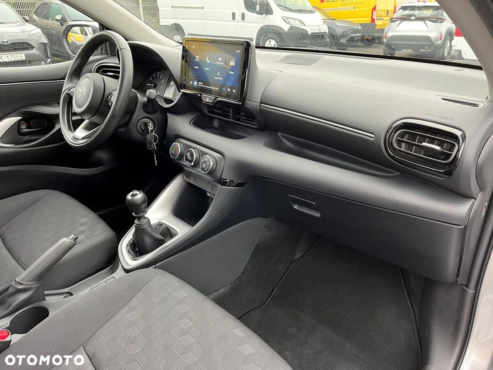 Toyota Yaris 1.5 Comfort - 4