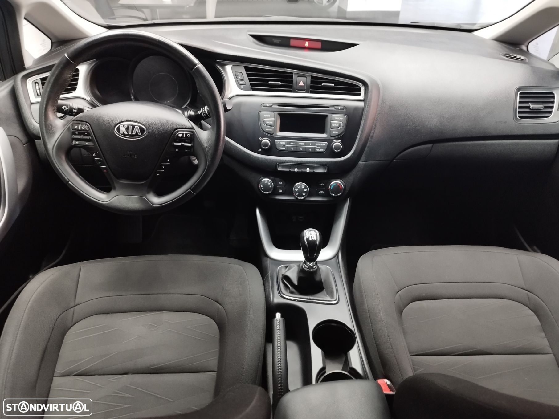Kia Ceed SW 1.4 CRDi ECO - 31