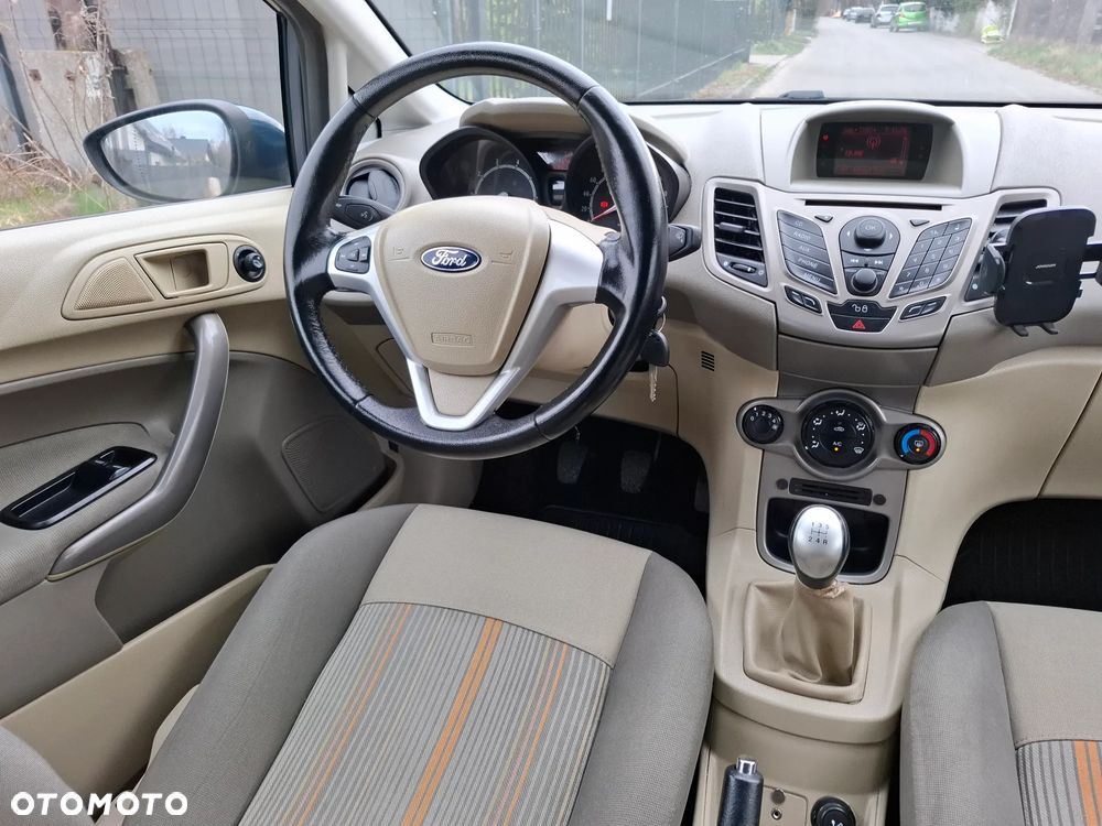 Ford Fiesta 1.25 SYNC Edition - 8