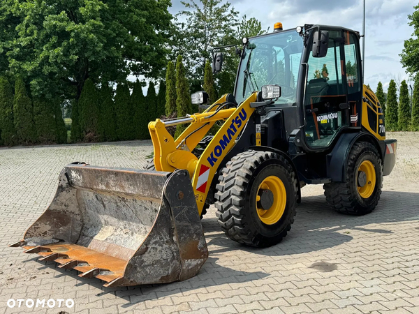 Komatsu WA70M-8E0