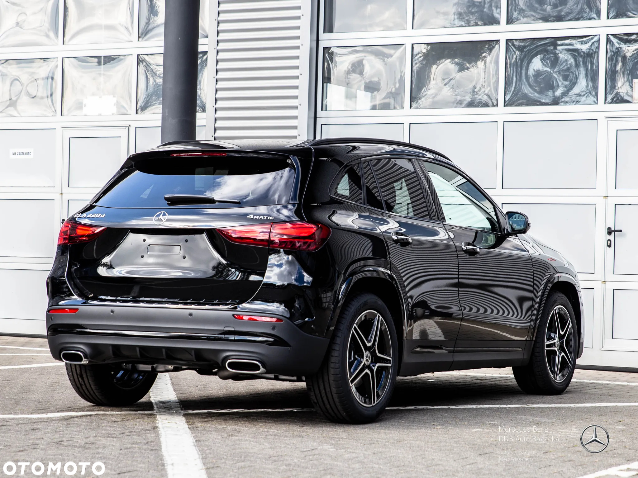 Mercedes-Benz GLA 220 d 4-Matic AMG Line - 5