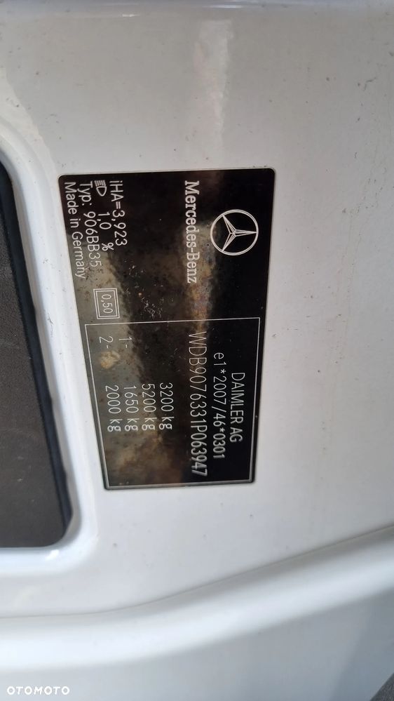 Mercedes-Benz Sprinter - 30