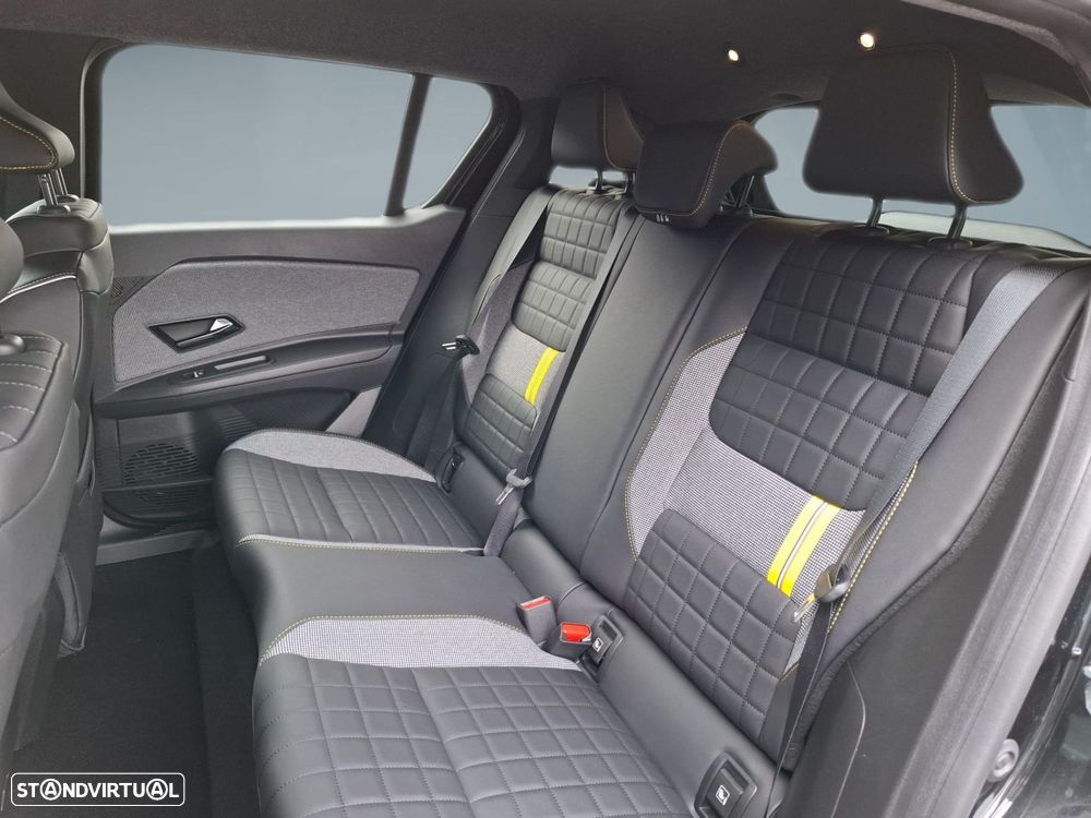 Renault 4 E-Tech 52 kWh Iconic Autonomia Conforto - 14