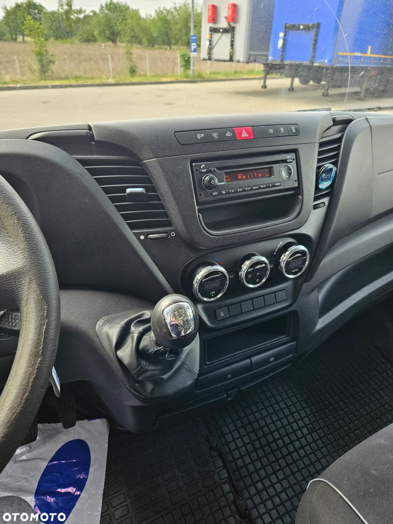 Iveco 35S15V - 10