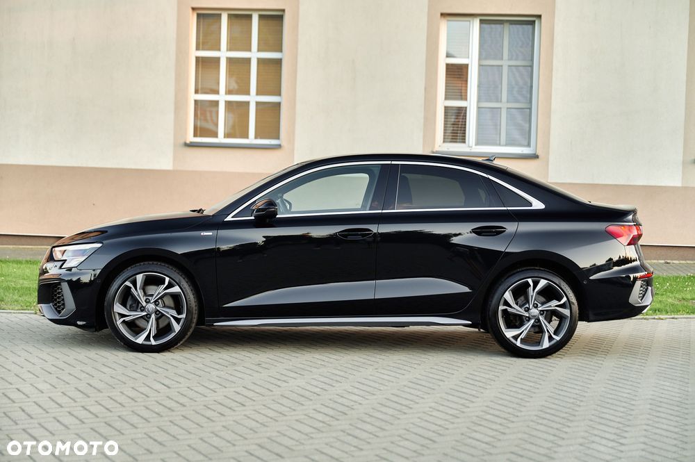 Audi A3 Limousine 35 TFSI mHEV S Line S tronic - 8
