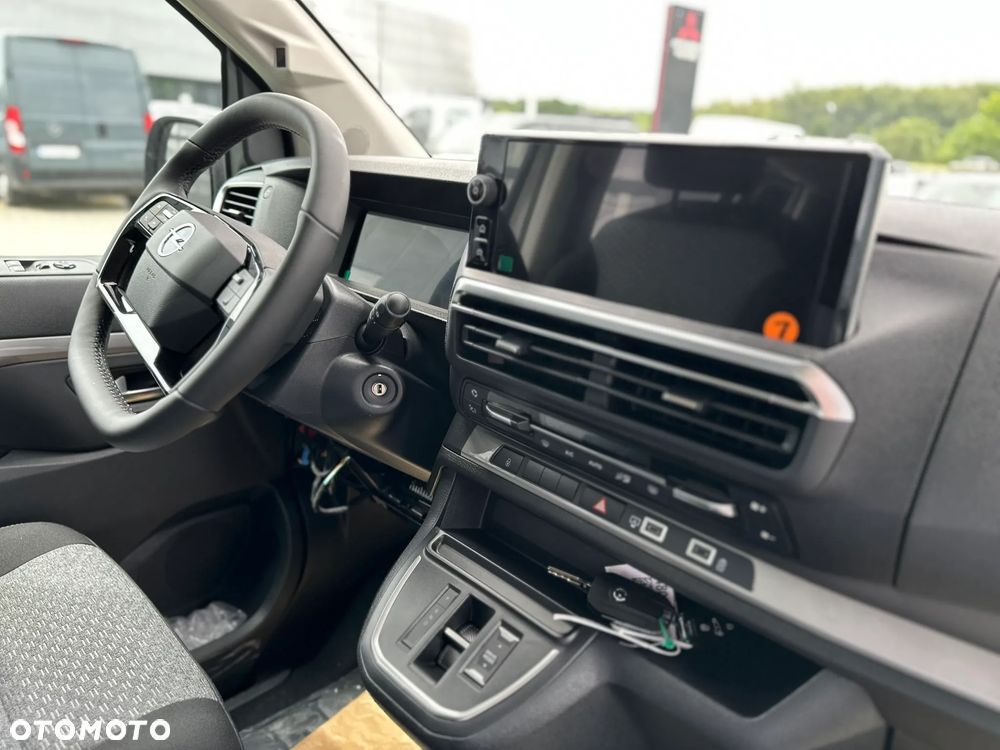 Opel Zafira - 11