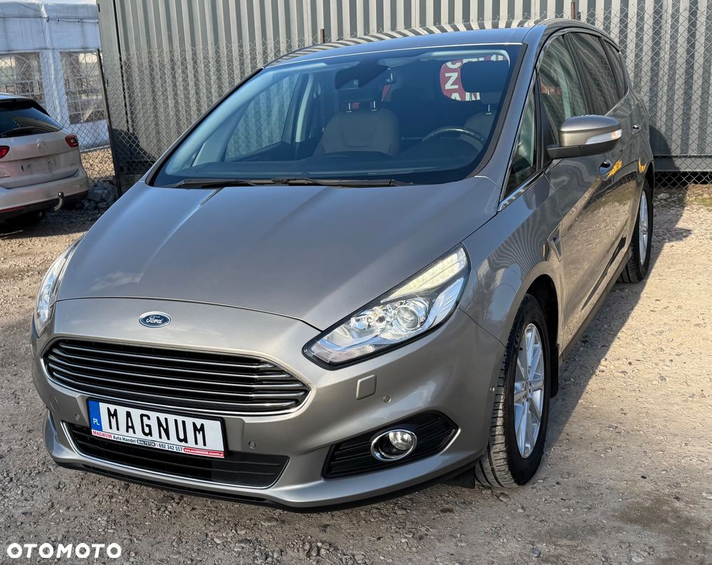Ford S-Max - 23