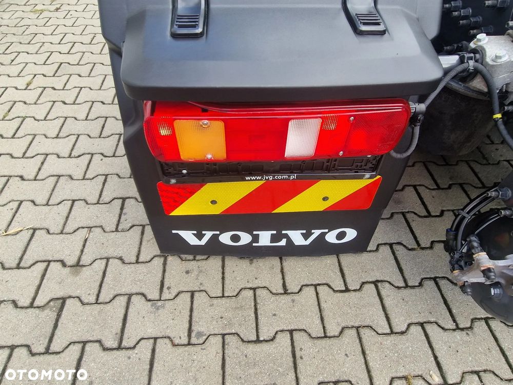 Volvo FH500 I-PARK COOL OSŁONY MIĘDZYOSIOWE - 7