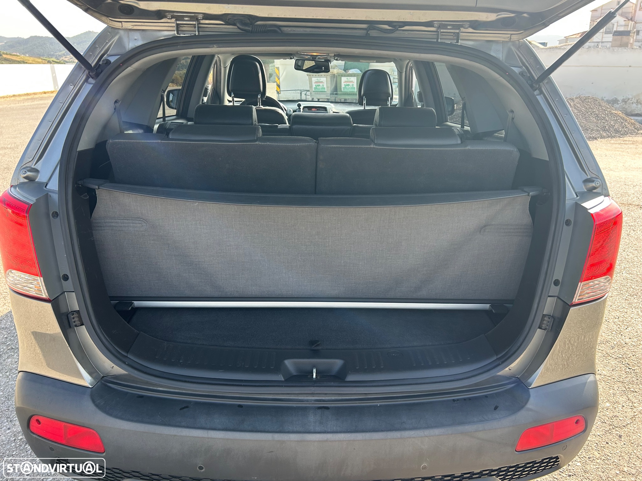 Kia Sorento 2.0 CRDi TX Tecto Panorâmico - 18