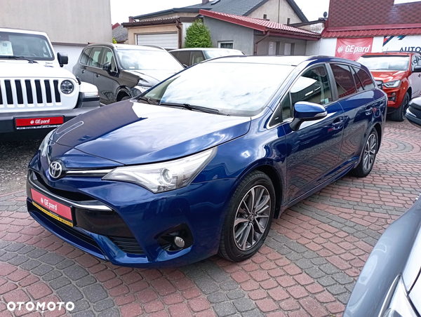 Toyota Avensis 2.0 D-4D Premium