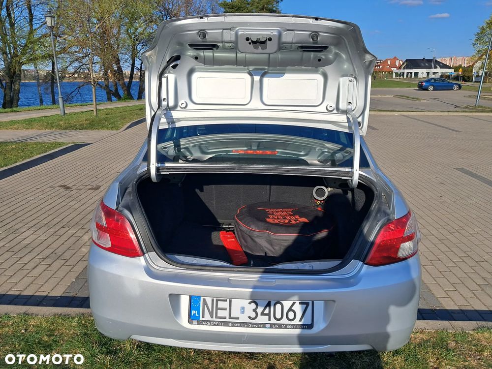 Peugeot 301 1.6 VTi Active - 34