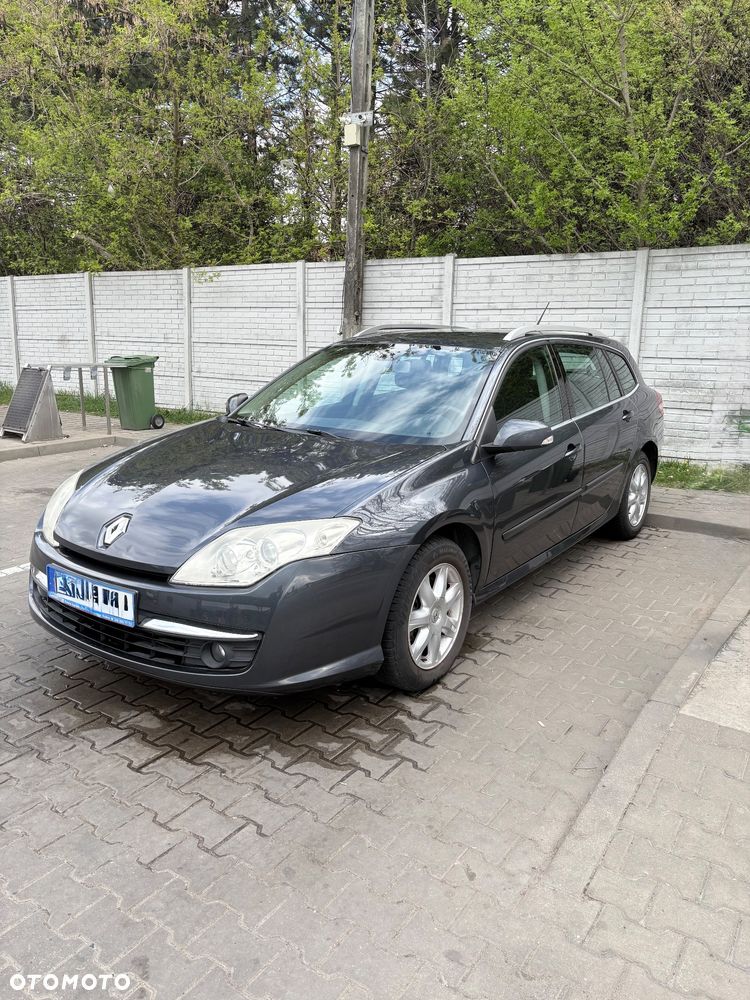 Renault Laguna - 1