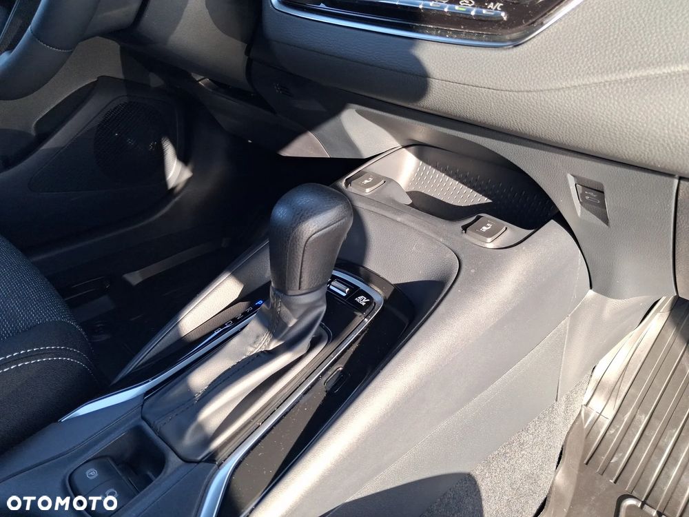 Toyota Corolla 1.8 Hybrid Active - 18