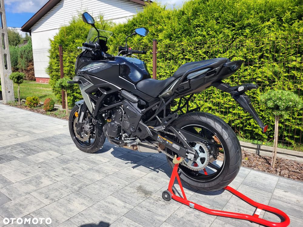 Kawasaki Versys 650 - 15