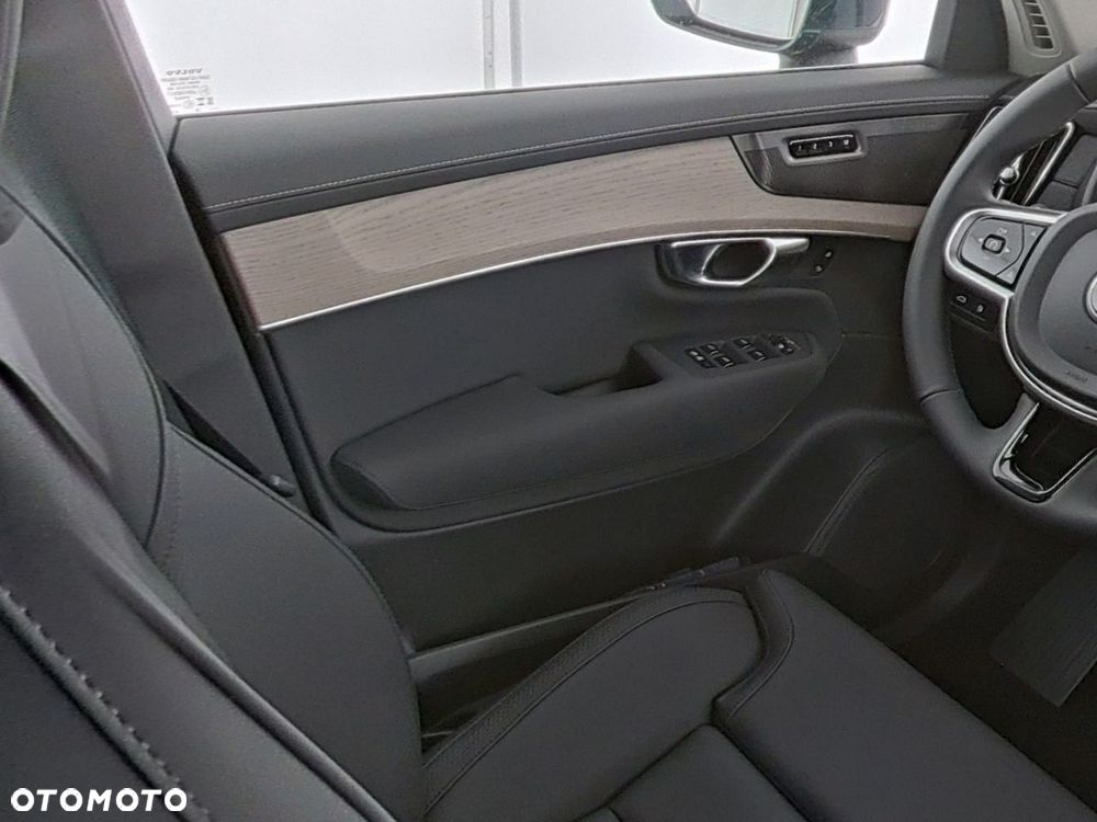 Volvo XC 90 T8 AWD Plug-In Hybrid Plus Bright 7os - 12