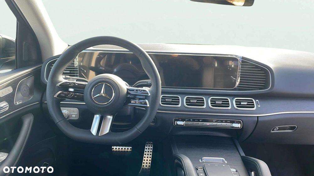 Mercedes-Benz GLE - 10