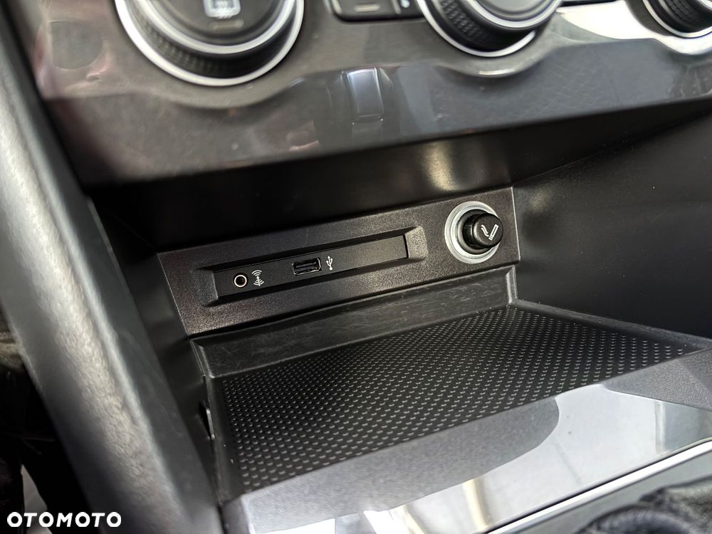 Volkswagen Tiguan 2.0 TDI SCR 4Motion DSG IQ.DRIVE - 27