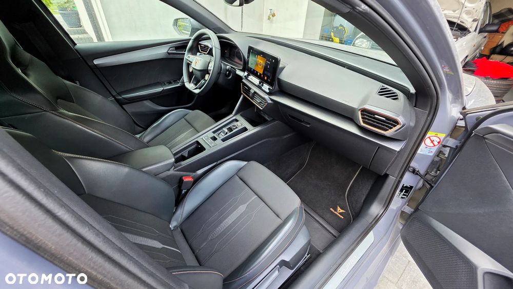 Cupra Leon 1.4 e-Hybrid PHEV VZ DSG - 10