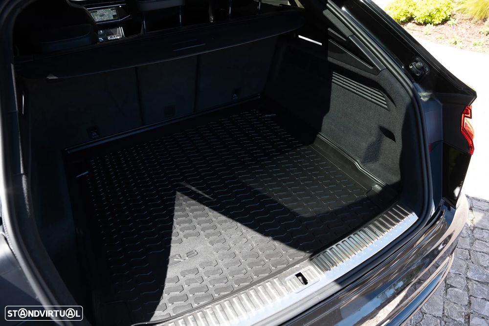 Audi SQ8 S TFSI quattro tiptronic - 35