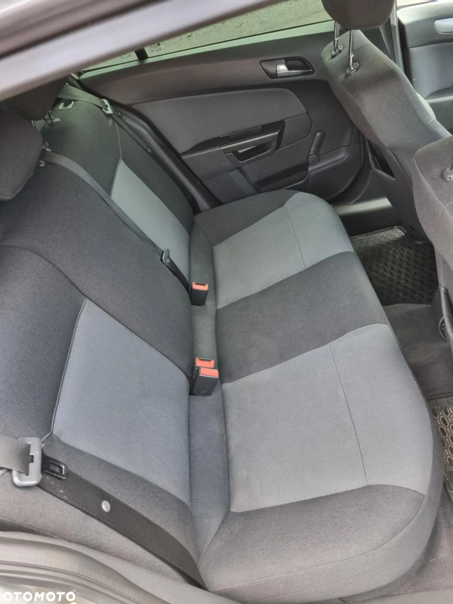 Opel Astra - 12