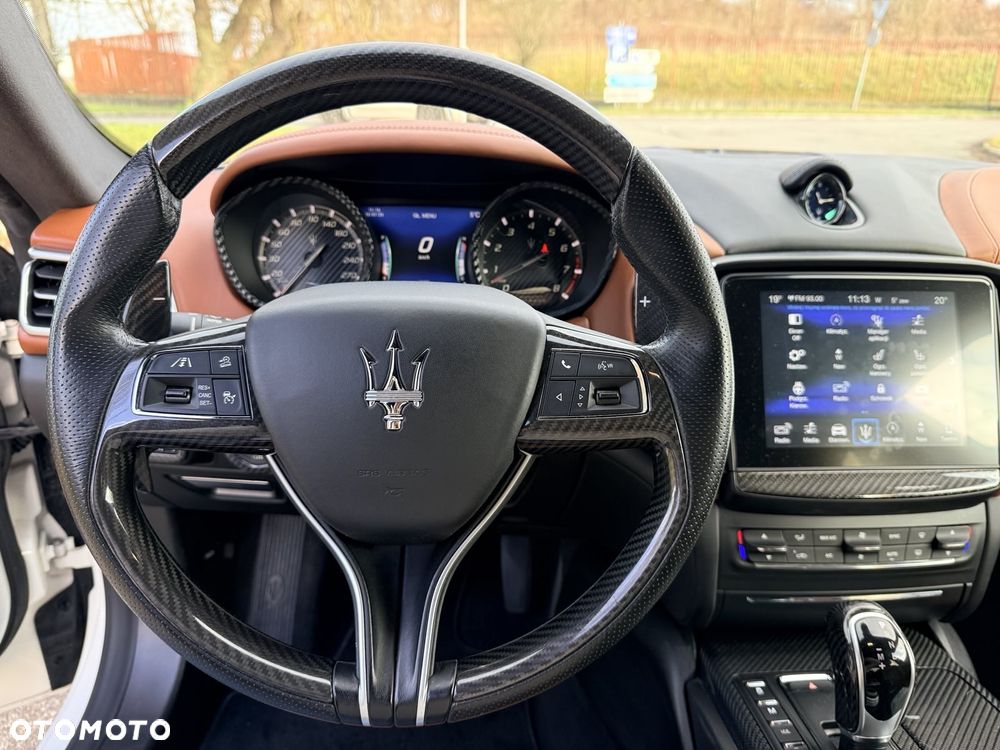 Maserati Ghibli S Q4 - 12
