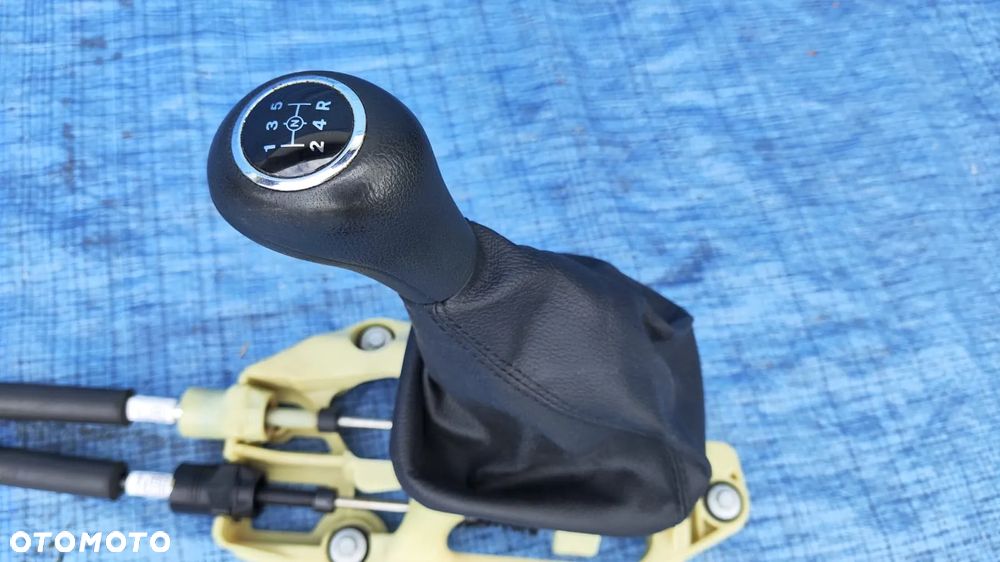 SKRZYNIA BIEGÓW MANUALNA MANUAL KOMPLETNA PRZEKŁADKA AUTOMAT SPRZĘGŁO PEDAŁY PÓŁOŚ LEWA PRAWA INSTALACJA WIĄZKA ROZRUSZNIK LEWAREK WYBIERAK A1693603800 A1694403805 A0212509101 A1693600309 A1692906501 0051512101 MERCEDES A-KLASA W169 LIFT 1.5 BENZYNA - 12