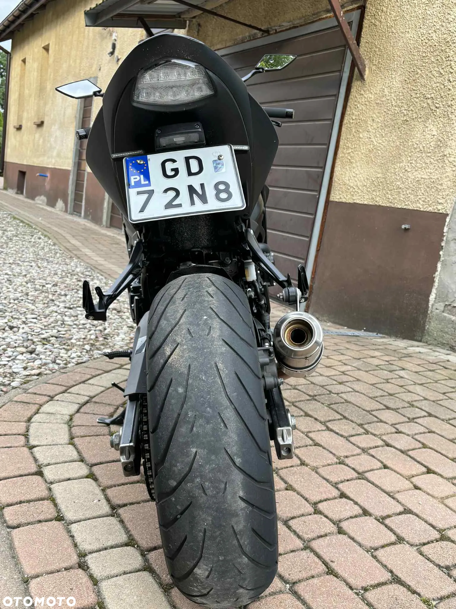 Suzuki GSX - 7