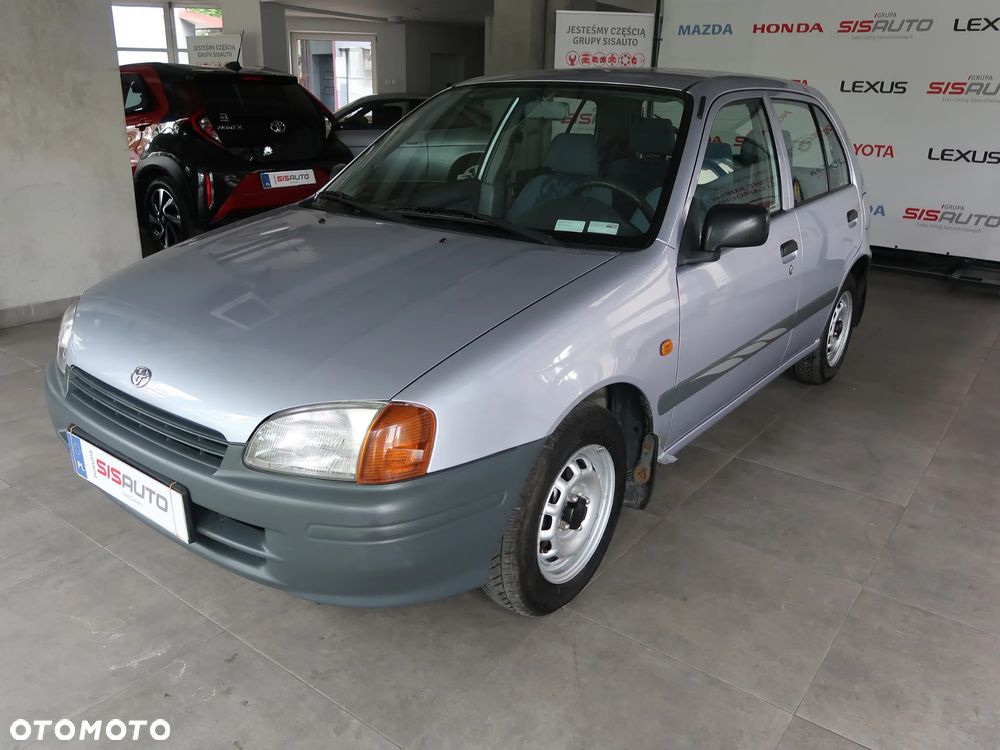 Toyota Starlet 1.4 - 5