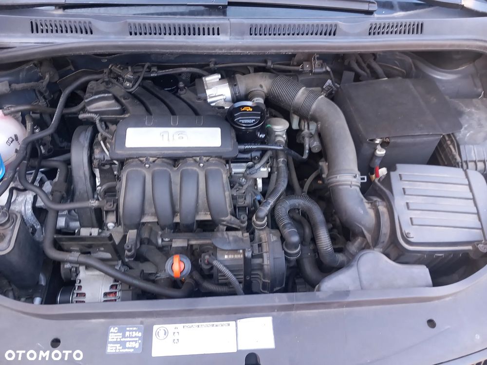 Volkswagen Golf 1.6 Edition - 19