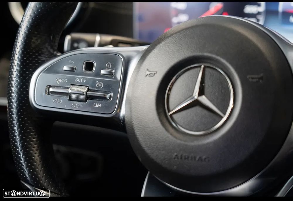 Mercedes-Benz E 220 d AMG Line 7L - 11