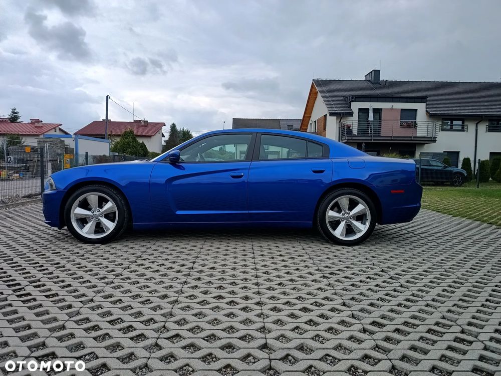 Dodge Charger - 2