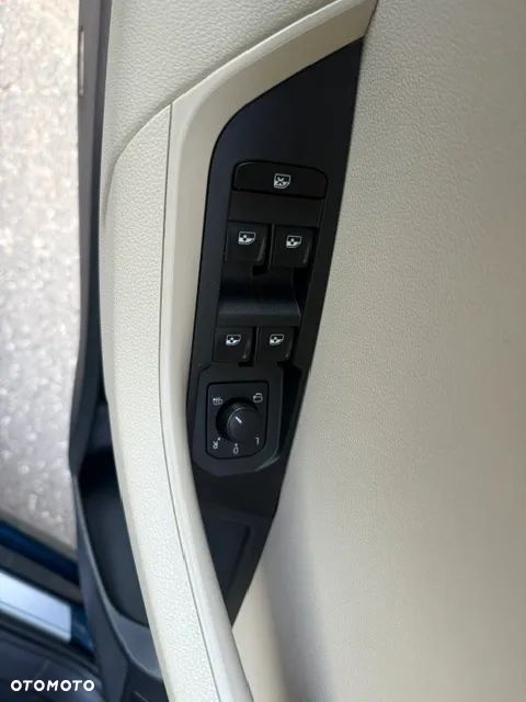 Skoda Karoq 1.5 TSI ACT 4x2 Style DSG - 17