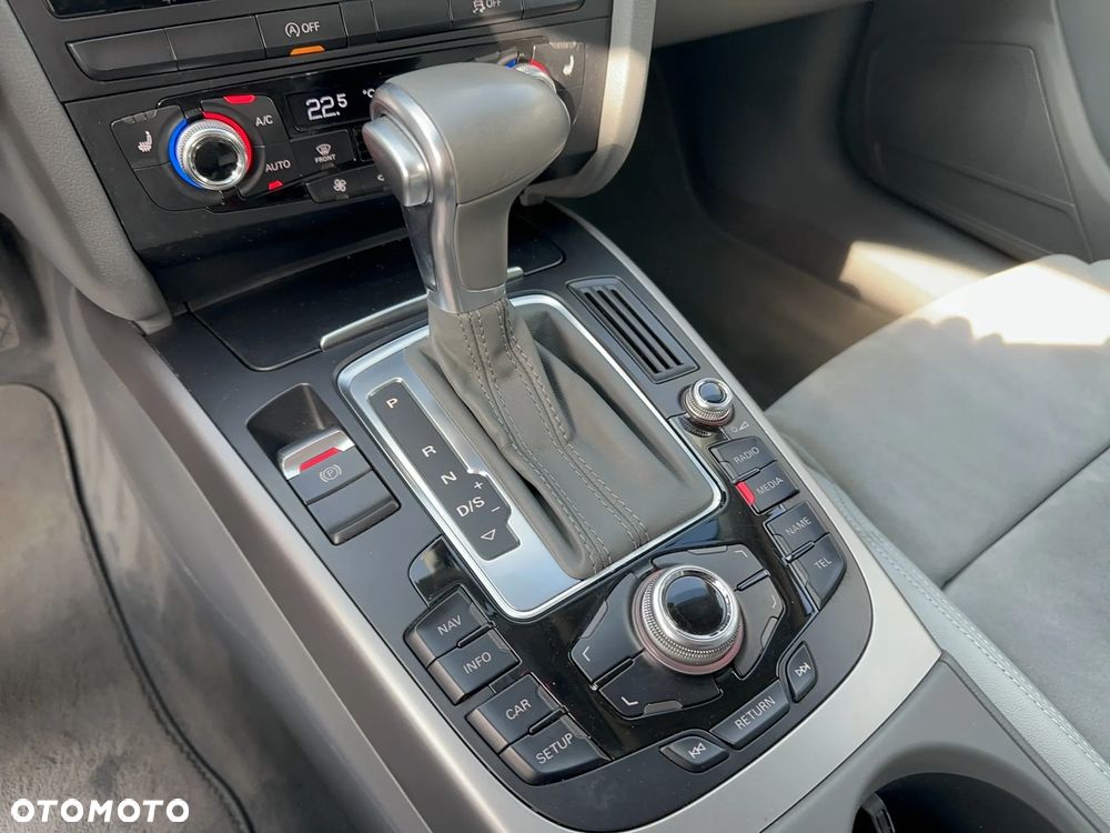 Audi A4 Limousine - 19