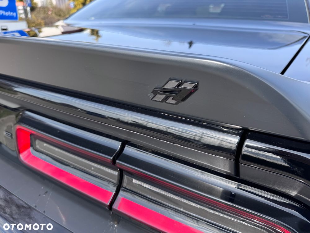 Dodge Challenger 3.6 GT AWD - 10