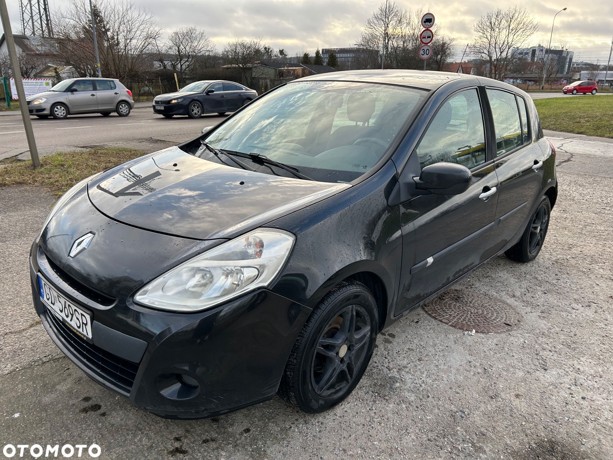 Renault Clio - 1