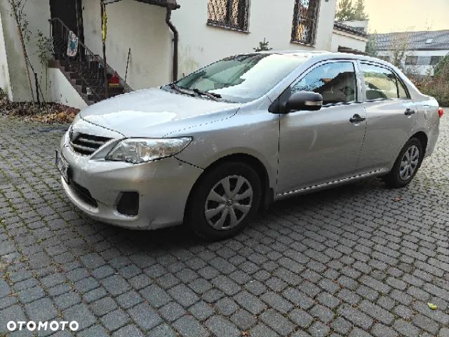 Toyota Corolla - 3