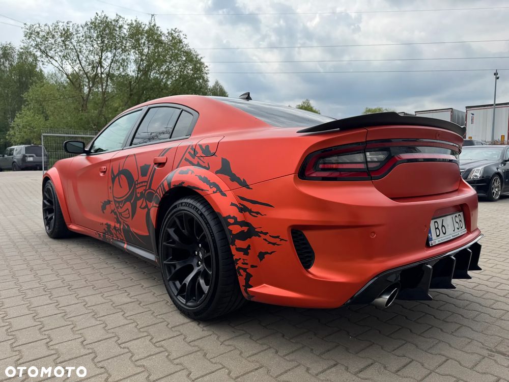 Dodge Charger 6.4 Scat Pack Widebody - 5