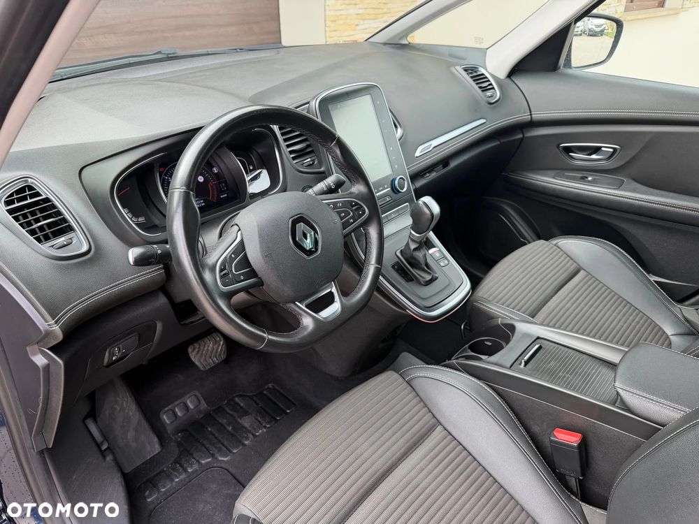 Renault Scenic - 9