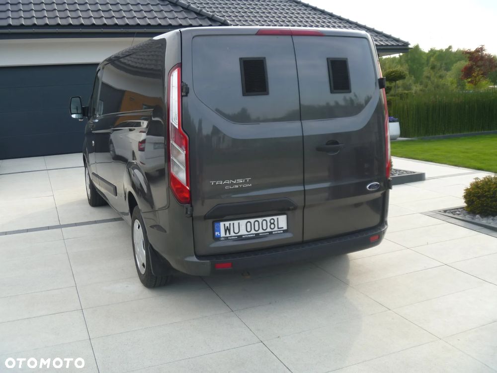 Ford TRANSIT CUSTOM - 12