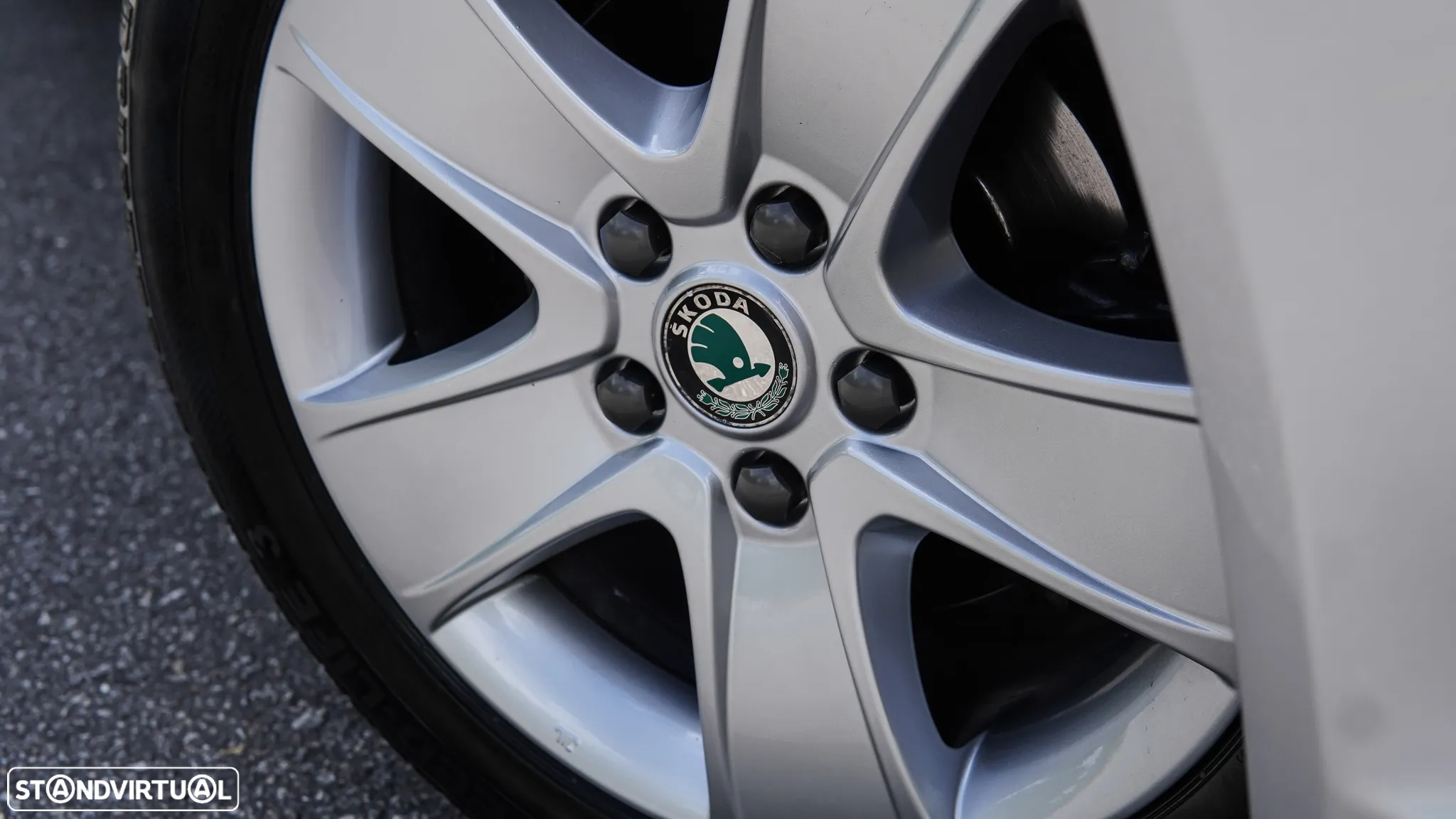 Skoda Octavia Break 1.6 TDi Ambiente DSG - 30