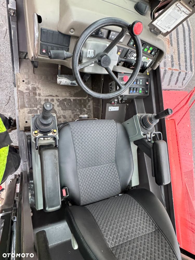 Manitou ŁADOWARKA TELESKOPOWA MANITOU MRT 2150 STAN IDEALNY - 11