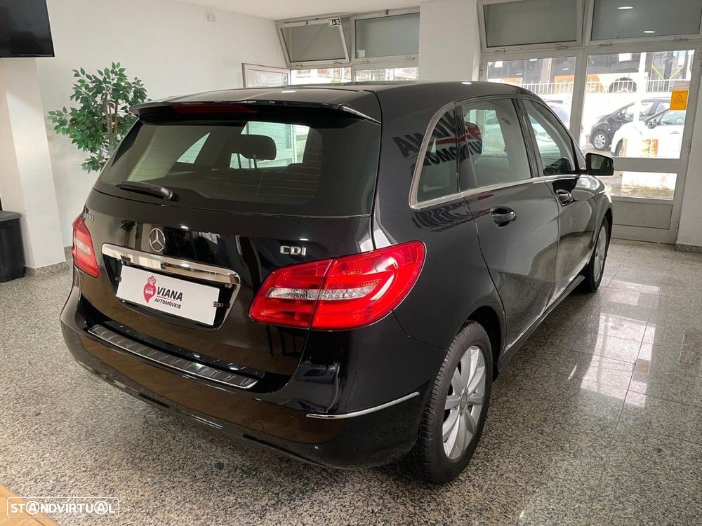 Mercedes-Benz B 180 CDI BlueEFFICIENCY Edition - 4