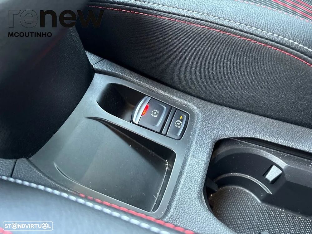 Renault Clio 1.0 TCe RS Line - 12