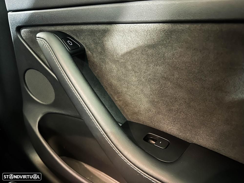 Tesla Model 3 Performance Dual Motor AWD - 25