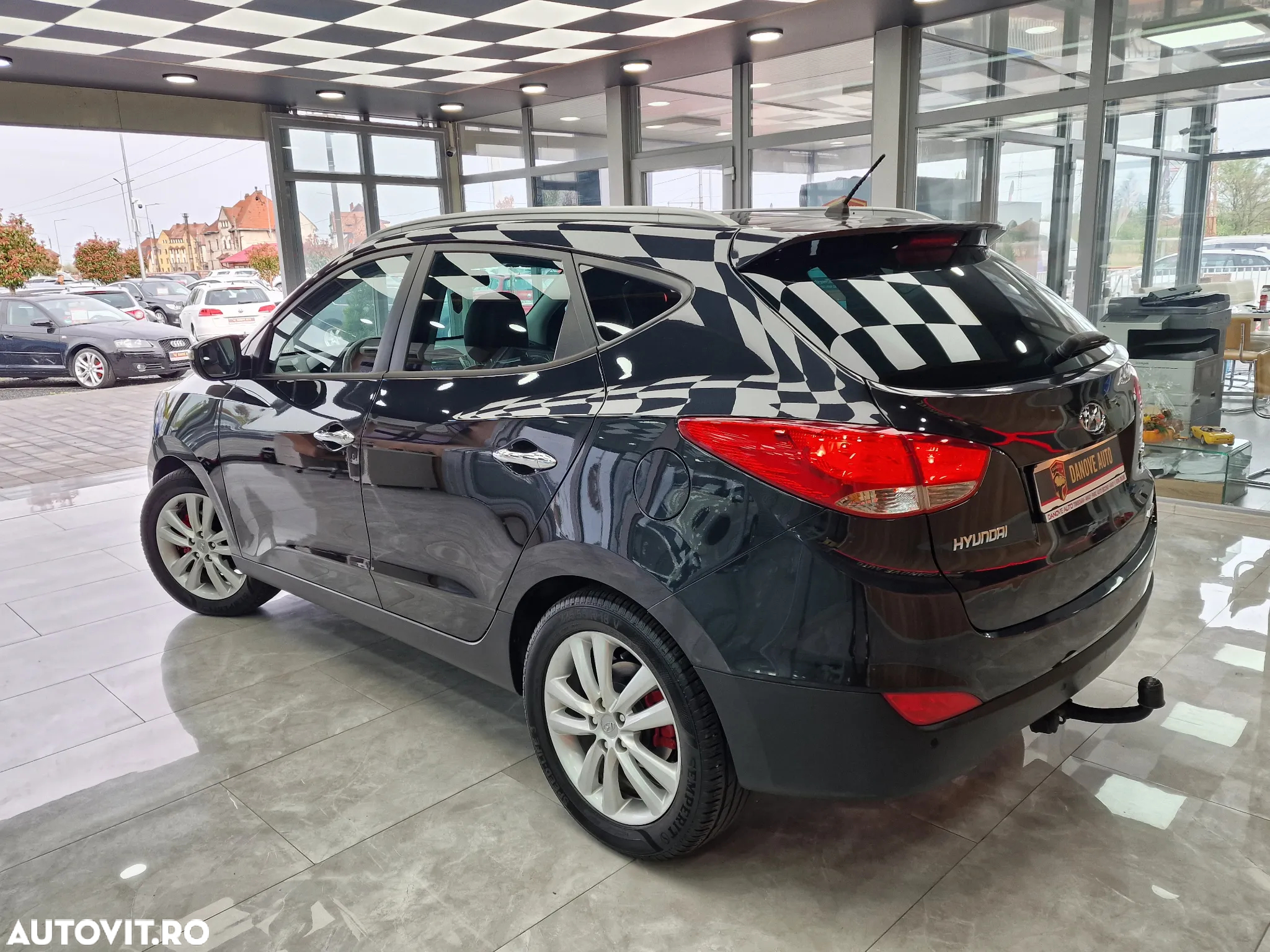 Hyundai ix35 2.0 CRDI 4WD Automatik Style - 10