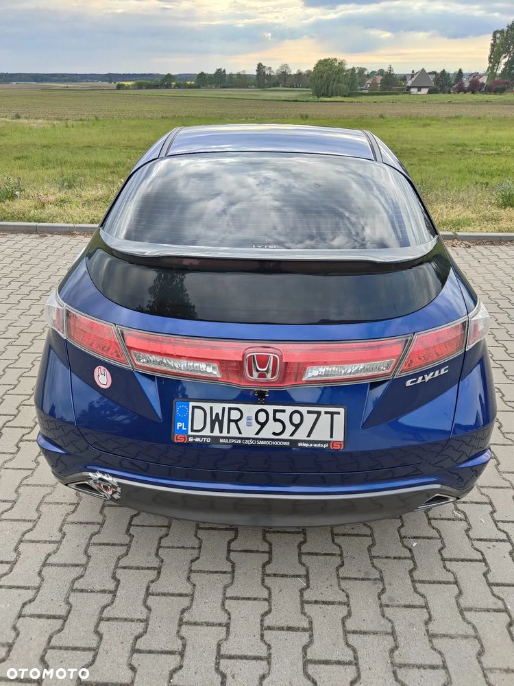 Honda Civic 1.4 i-VTEC - 9