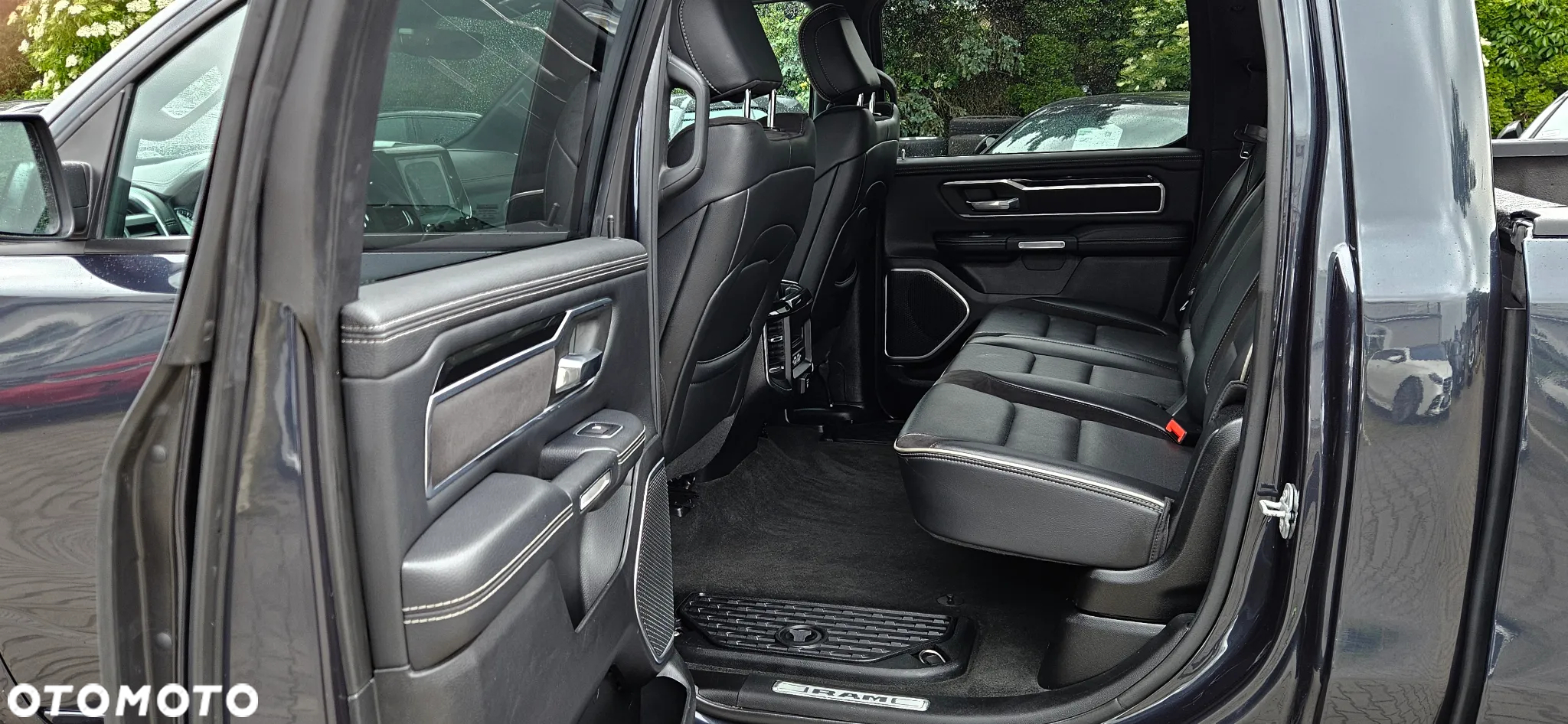 RAM 1500 Crew Cab Laramie - 23