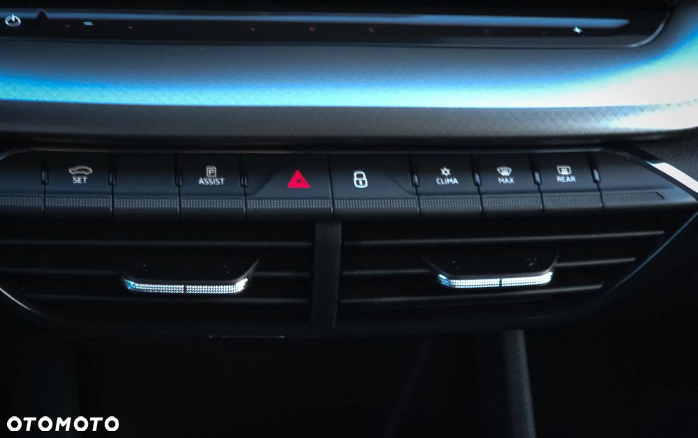 Skoda Octavia 2.0 TDI DSG Edition - 32